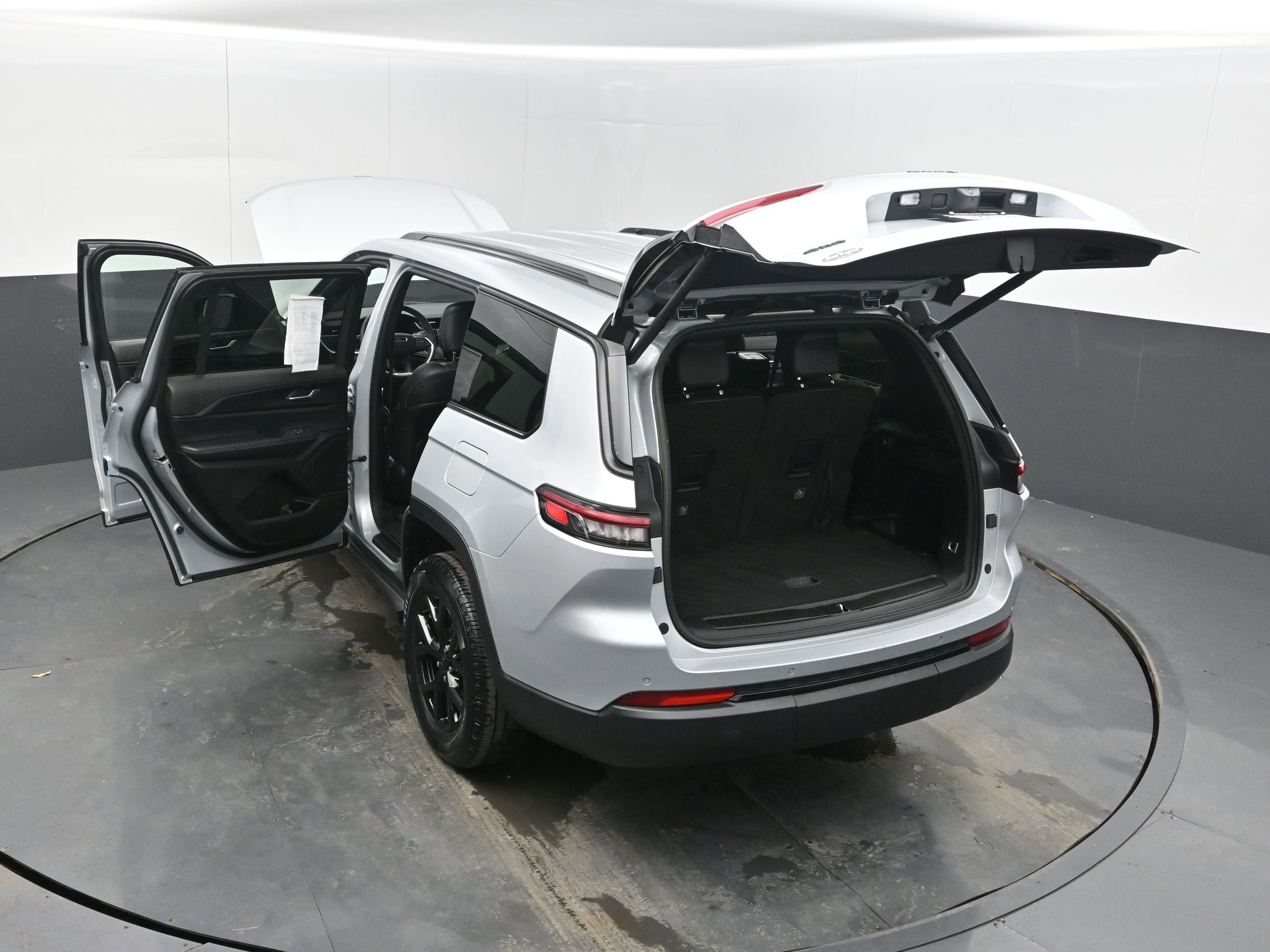 2024 Jeep Grand Cherokee L Altitude