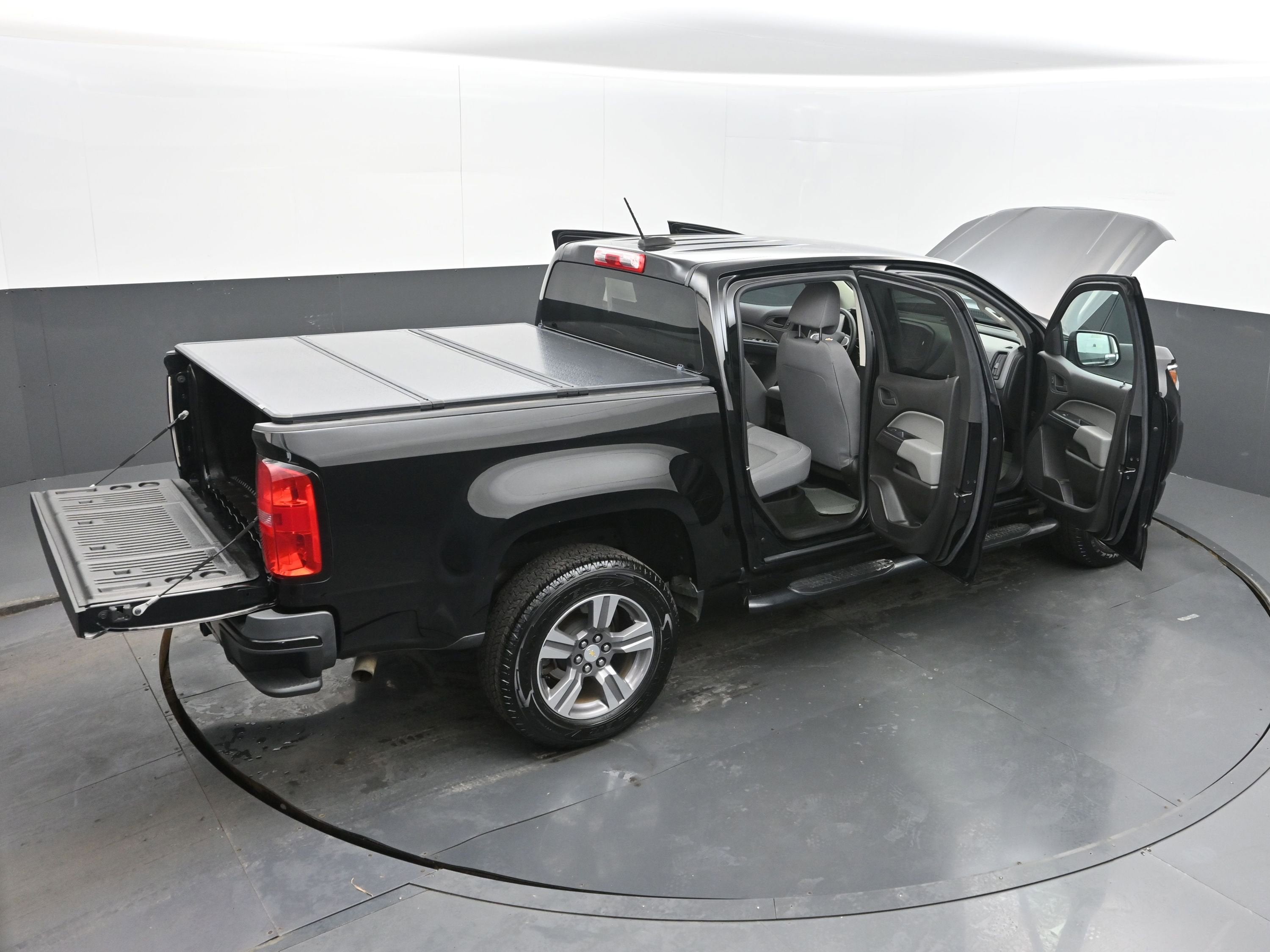 2017 Chevrolet Colorado 2WD WT