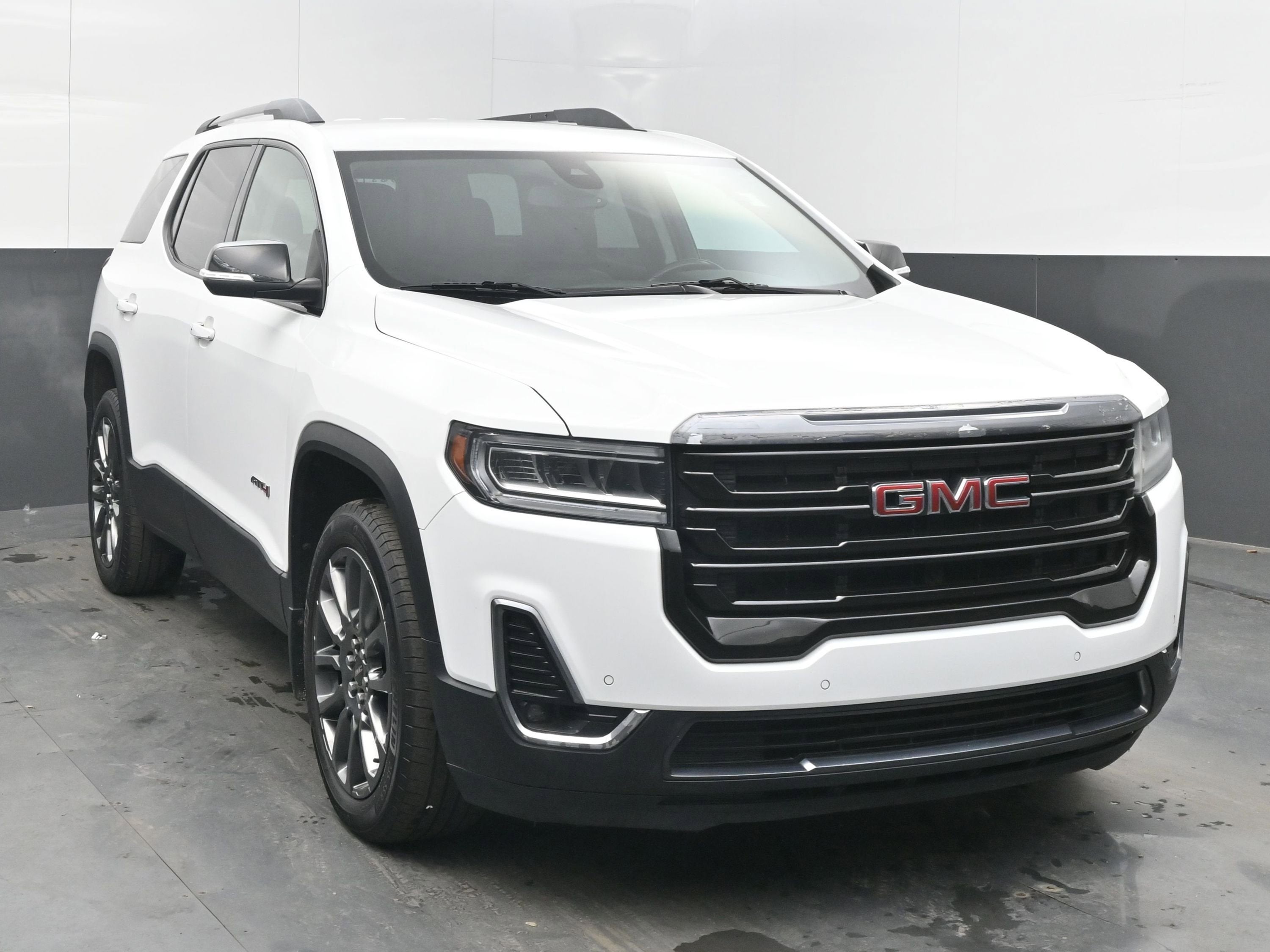 2021 GMC Acadia AT4
