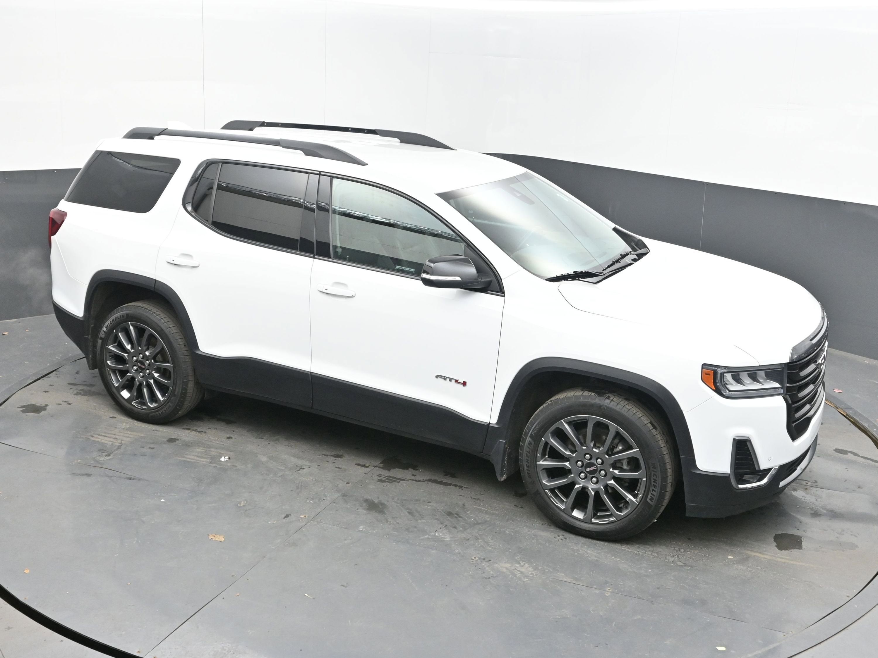 2021 GMC Acadia AT4
