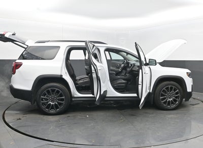 2021 GMC Acadia AT4
