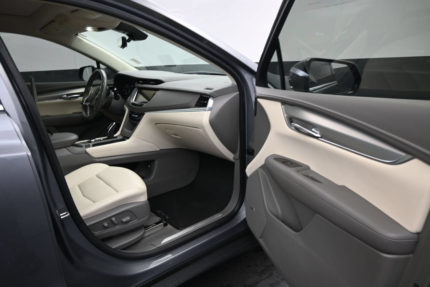2021 Cadillac XT5 FWD Premium Luxury