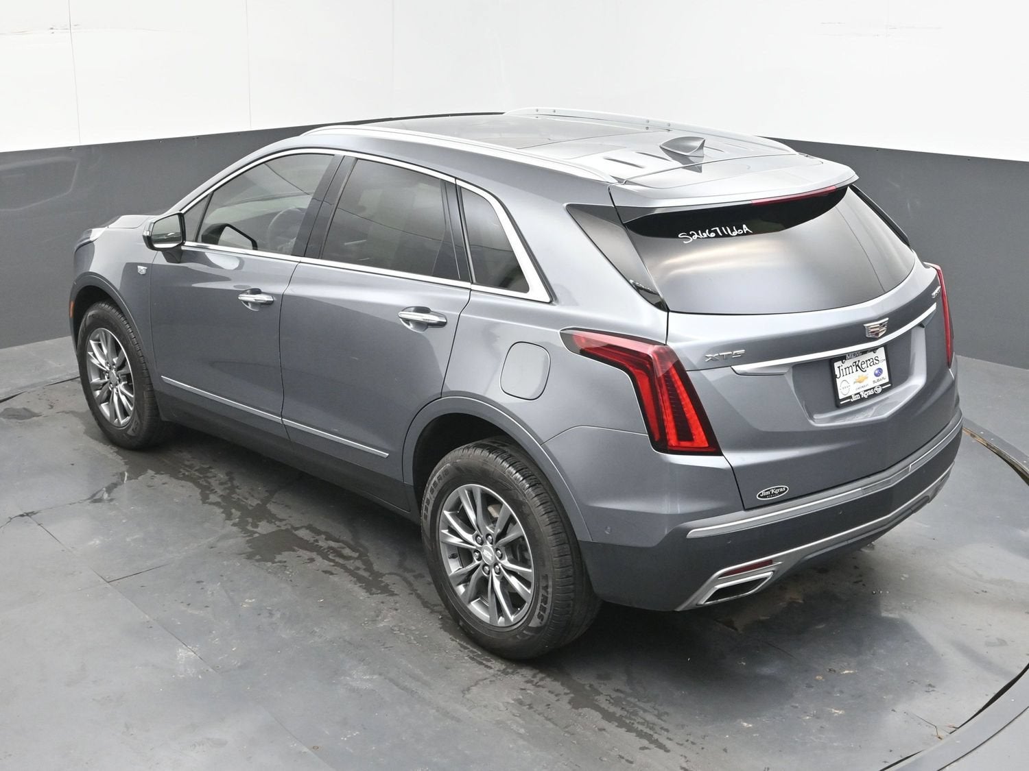2021 Cadillac XT5 FWD Premium Luxury