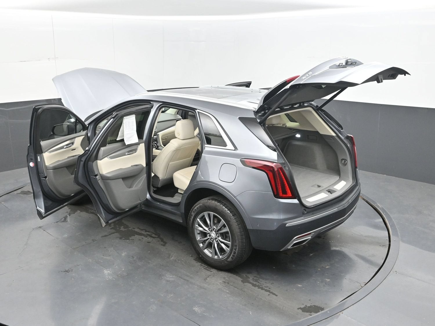 2021 Cadillac XT5 FWD Premium Luxury