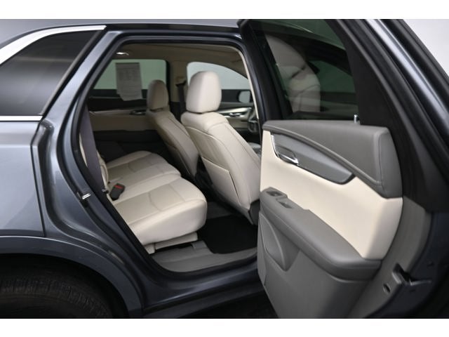 2021 Cadillac XT5 FWD Premium Luxury