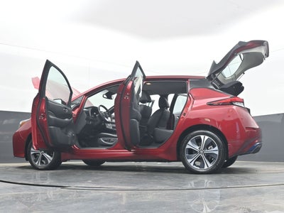 2022 Nissan LEAF SL PLUS