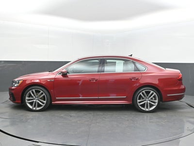 2017 Volkswagen Passat R-Line w/Comfort Pkg