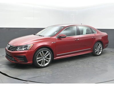 2017 Volkswagen Passat R-Line w/Comfort Pkg