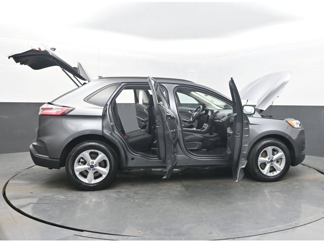 2021 Ford Edge SE