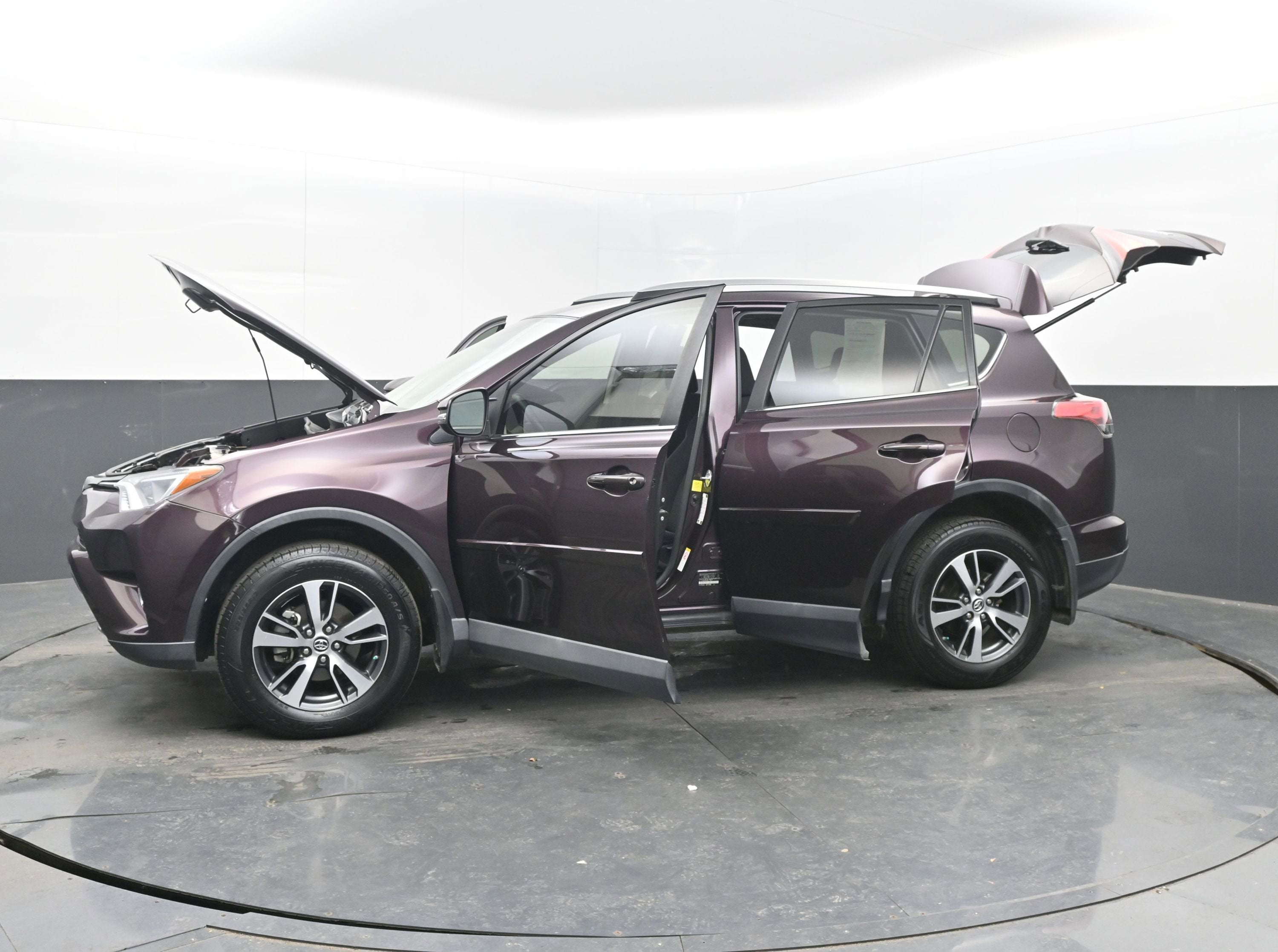 2018 Toyota RAV4 XLE