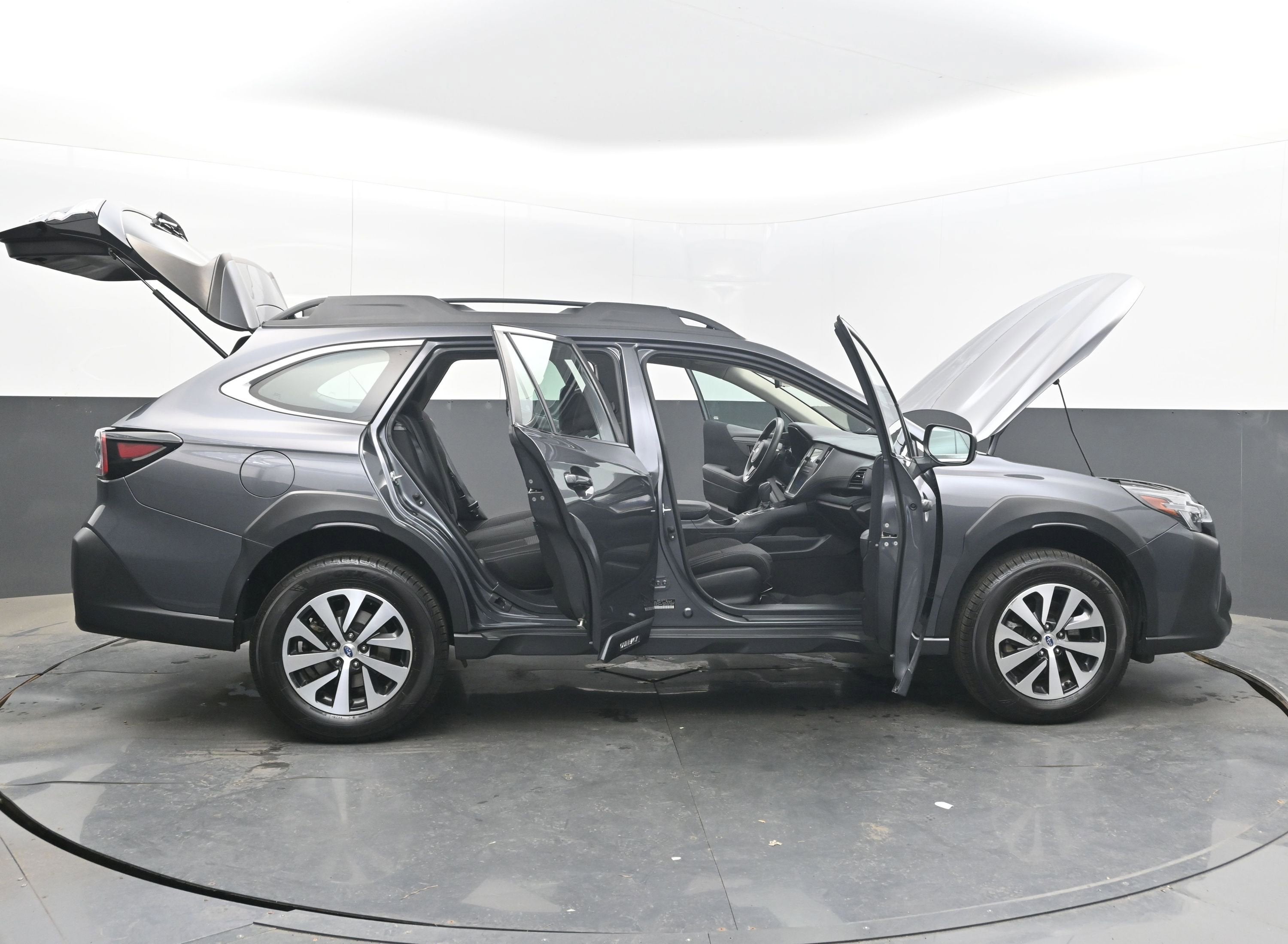 2023 Subaru Outback 2.5i