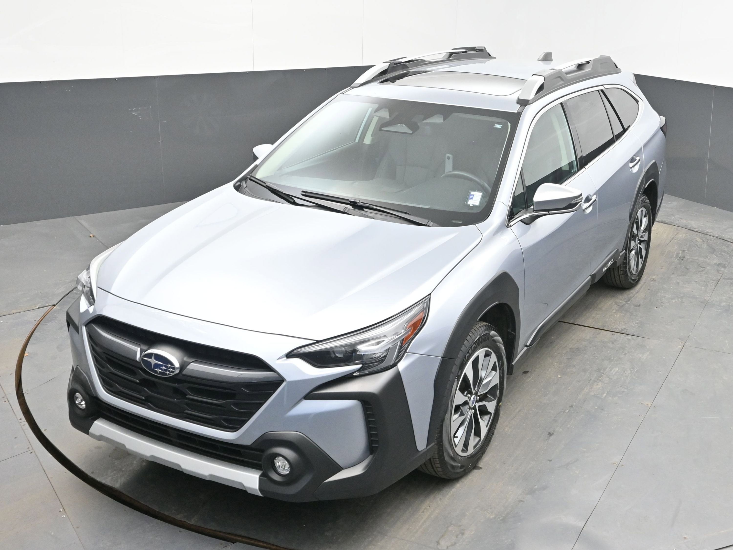 2023 Subaru Outback Touring