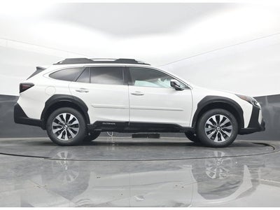 2025 Subaru Outback Touring