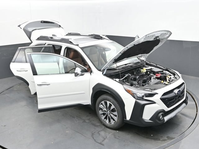 2025 Subaru Outback Touring