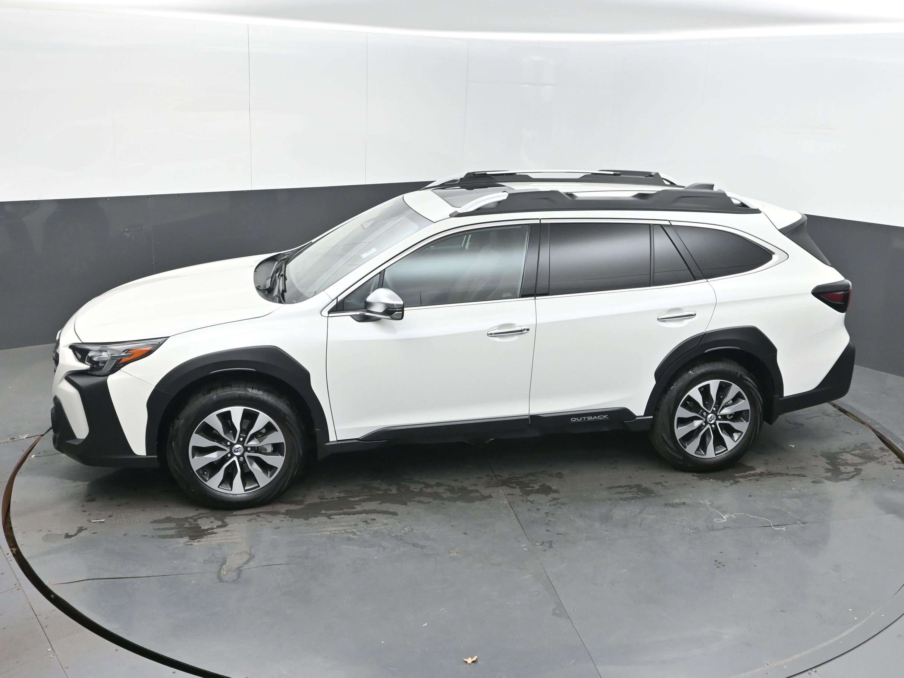 2025 Subaru Outback Touring