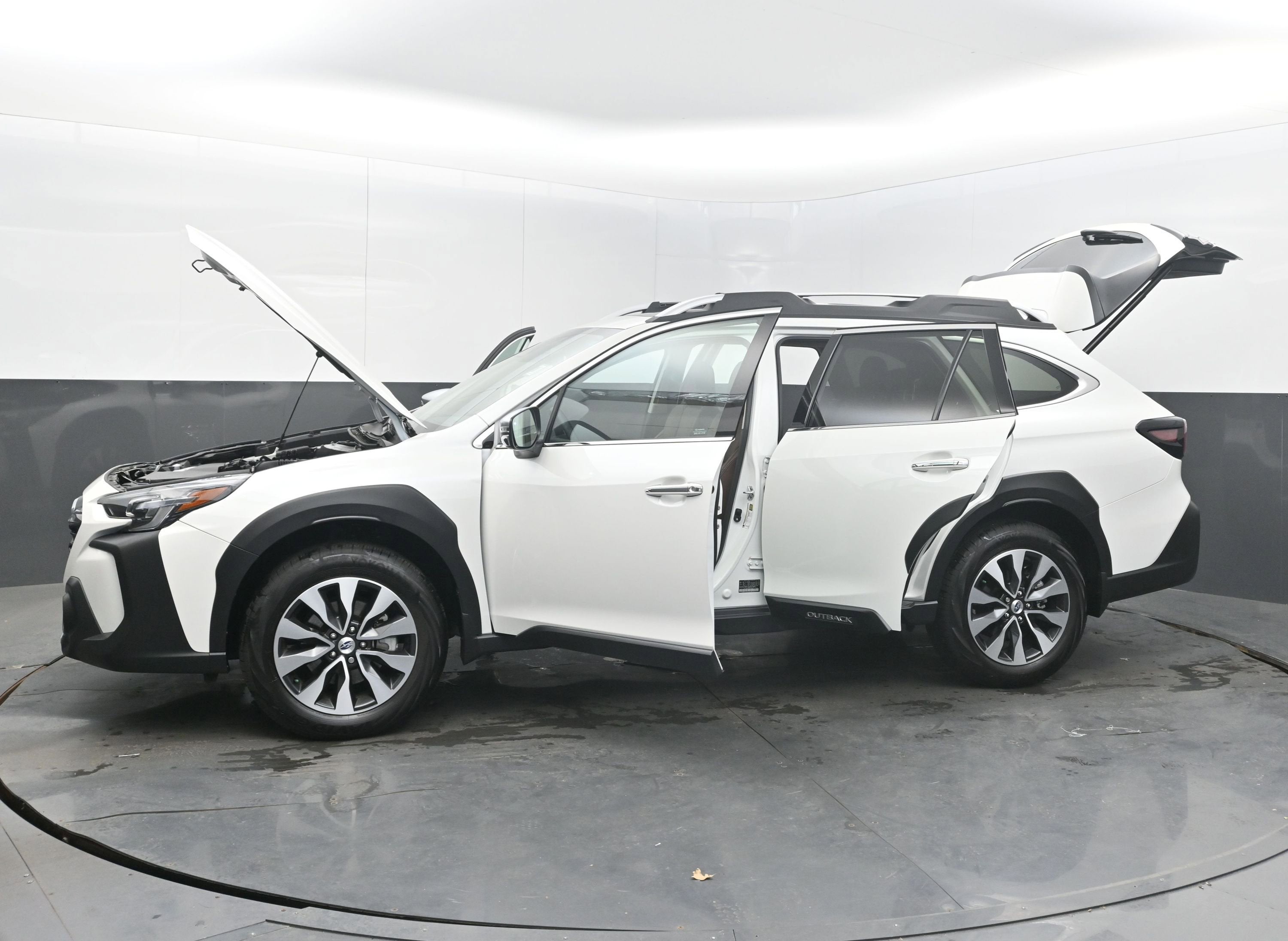 2025 Subaru Outback Touring