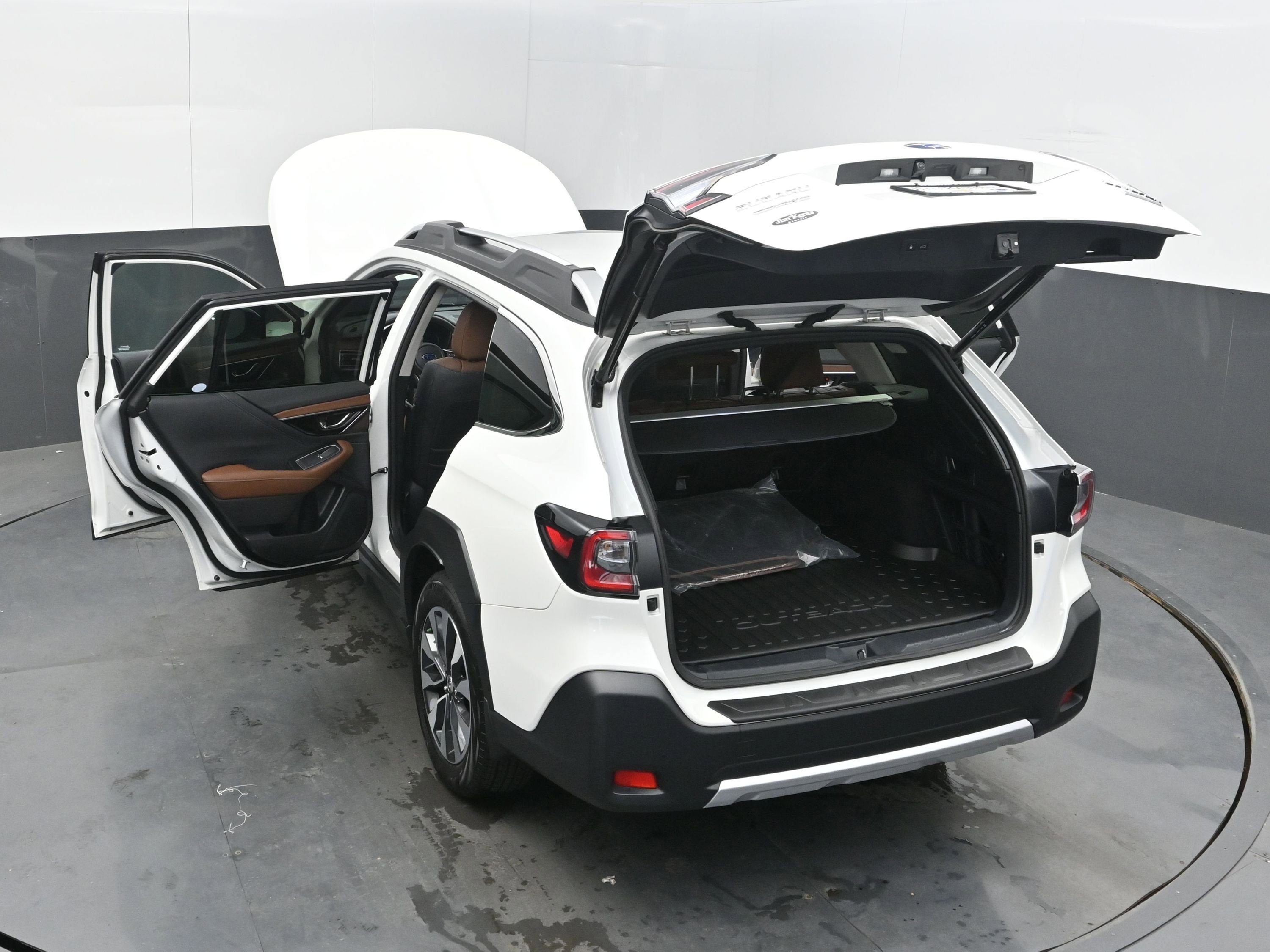 2025 Subaru Outback Touring