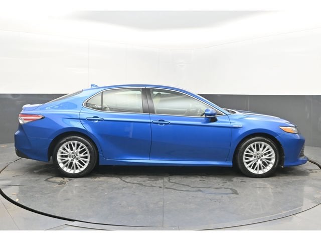 2019 Toyota Camry XLE