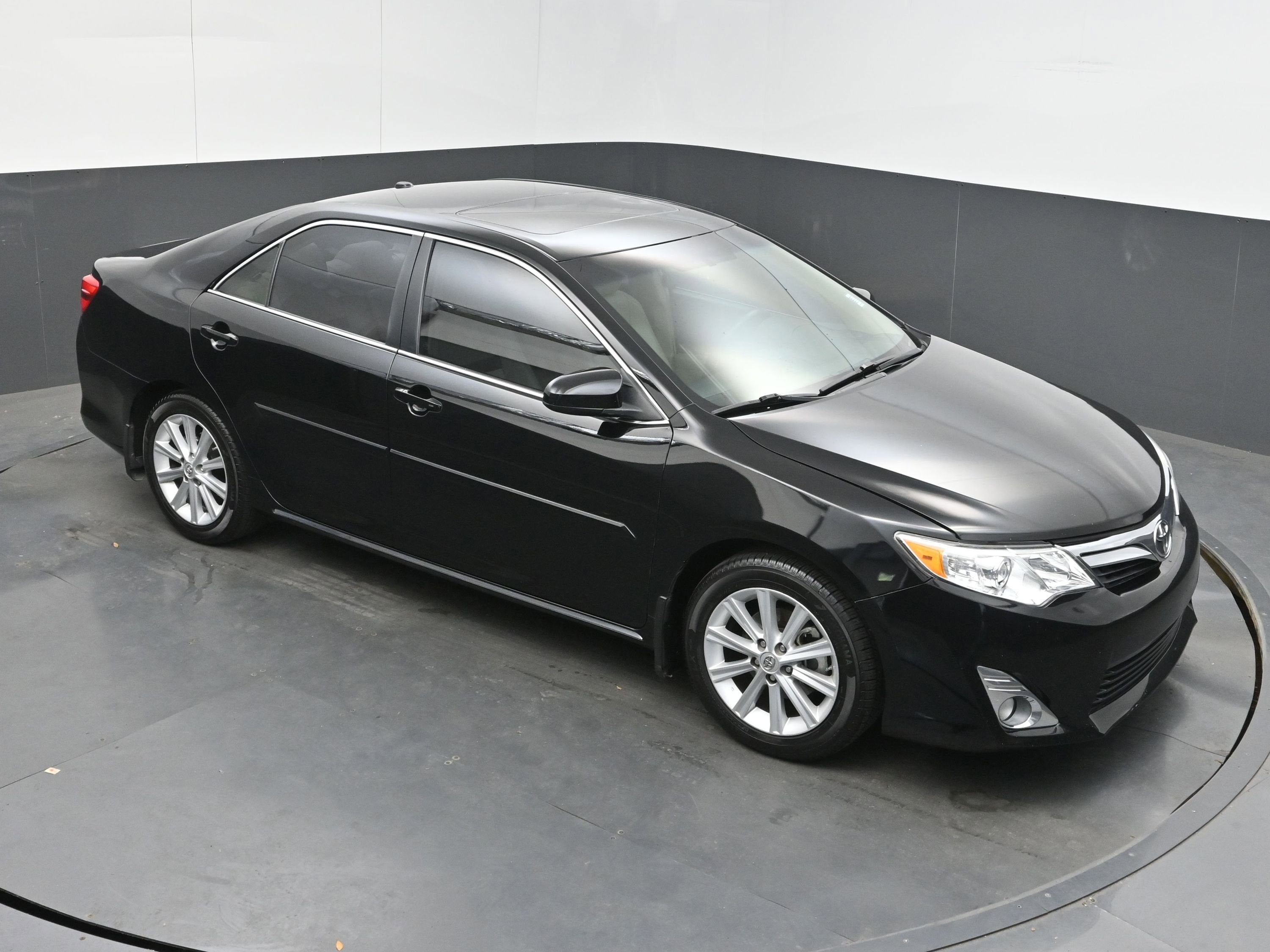 2014 Toyota Camry XLE