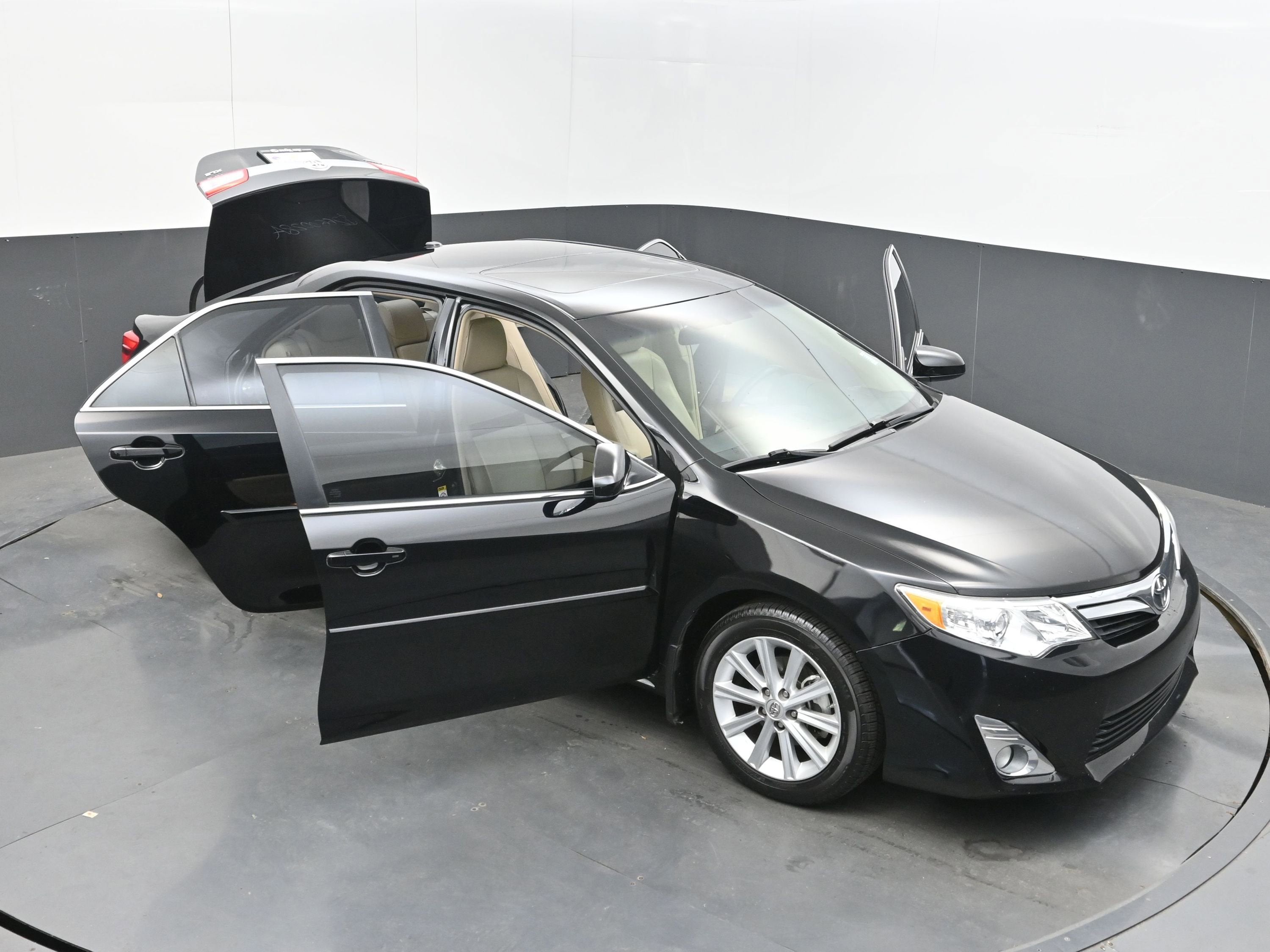 2014 Toyota Camry XLE