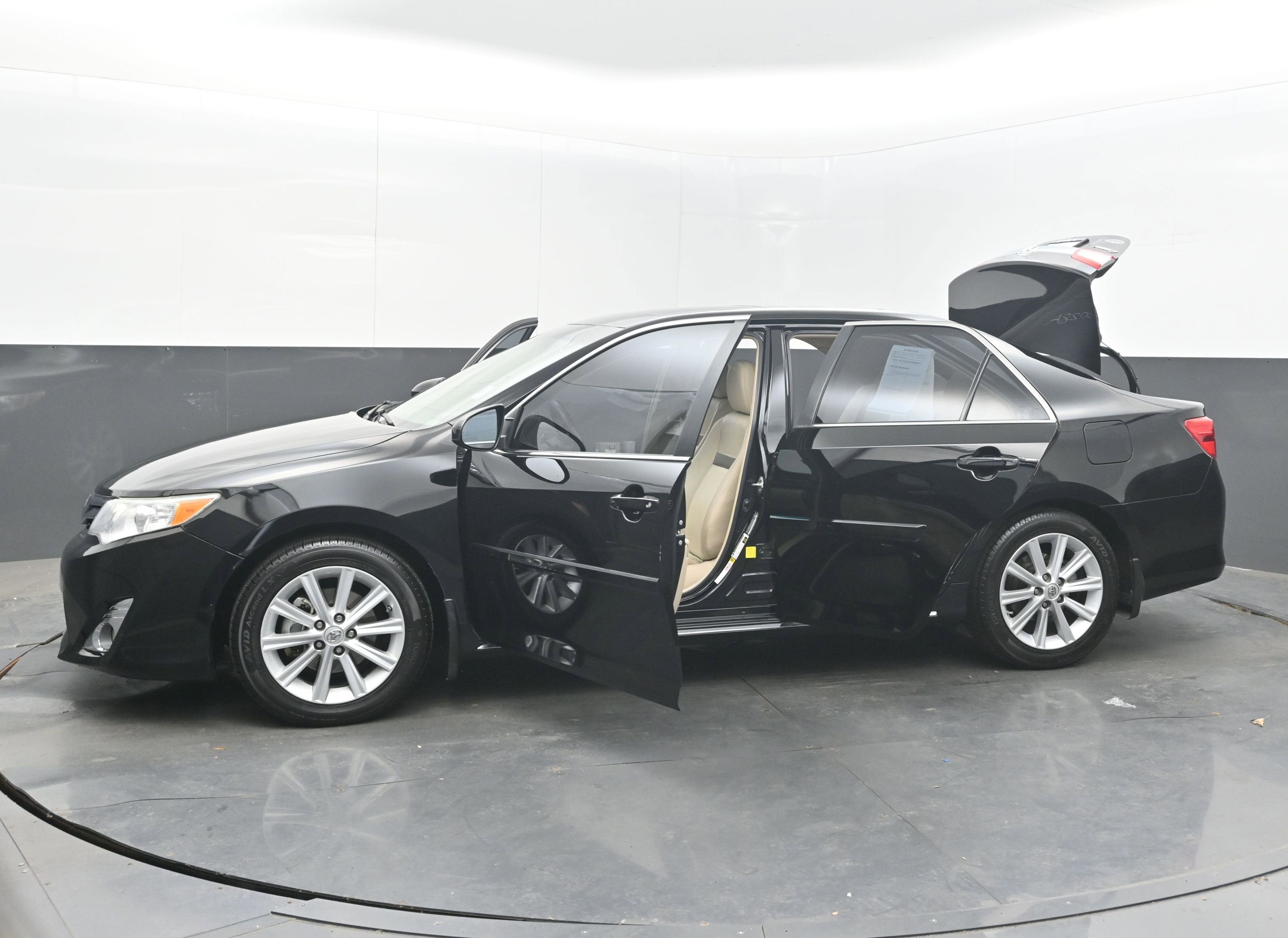 2014 Toyota Camry XLE