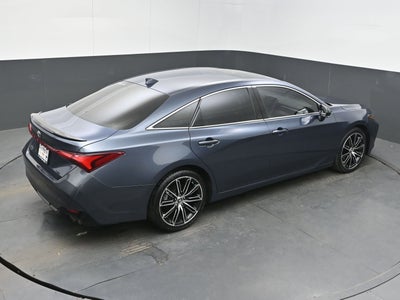 2019 Toyota Avalon XSE