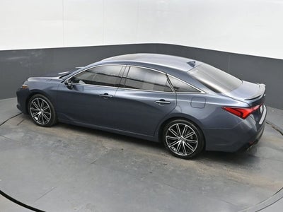 2019 Toyota Avalon XSE