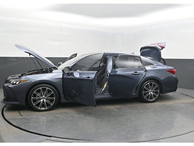 2019 Toyota Avalon XSE