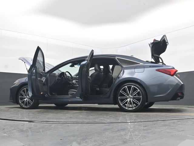 2019 Toyota Avalon XSE
