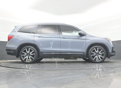 2022 Honda Pilot Touring 7-Passenger