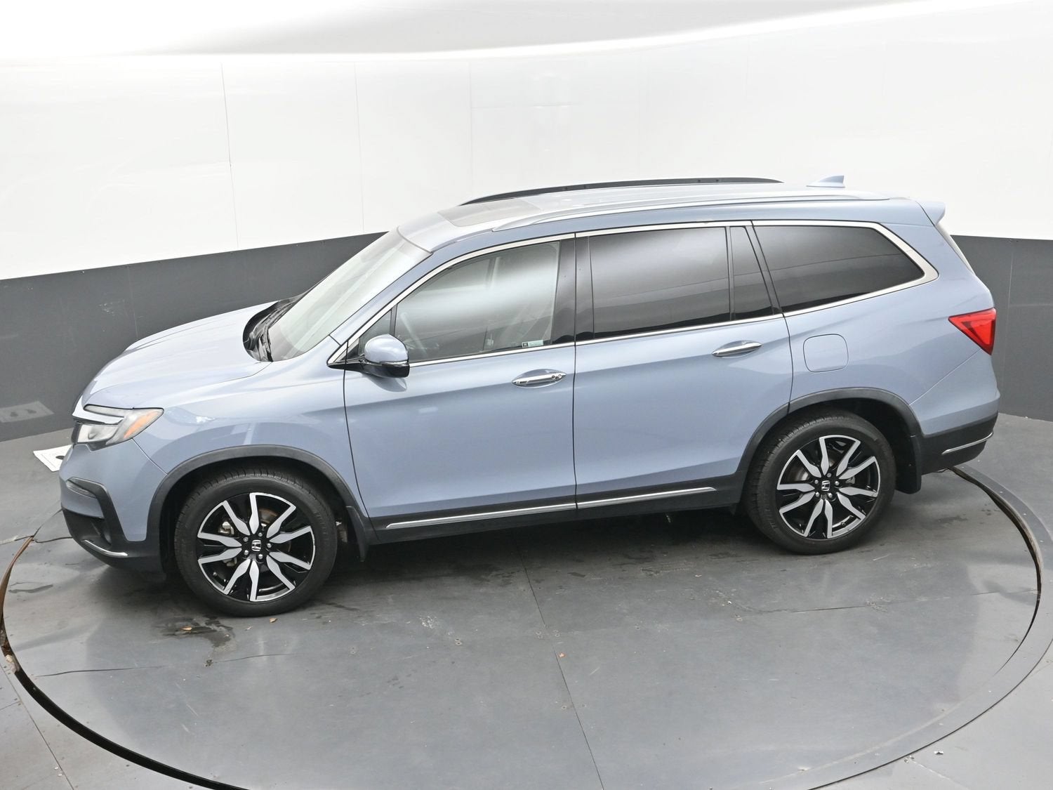 2022 Honda Pilot Touring 7-Passenger