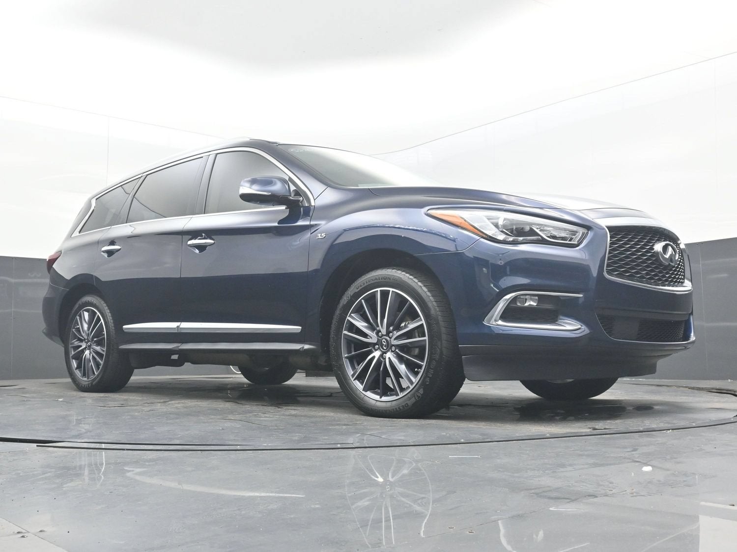 2017 INFINITI QX60 Base