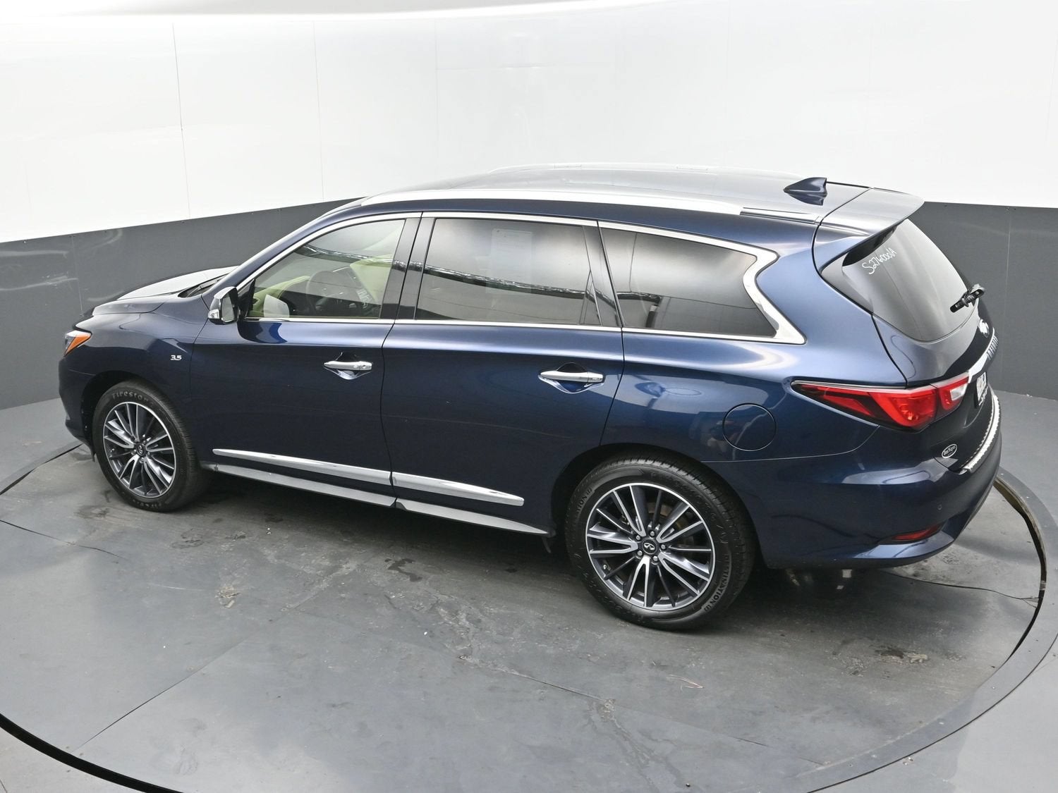 2017 INFINITI QX60 Base