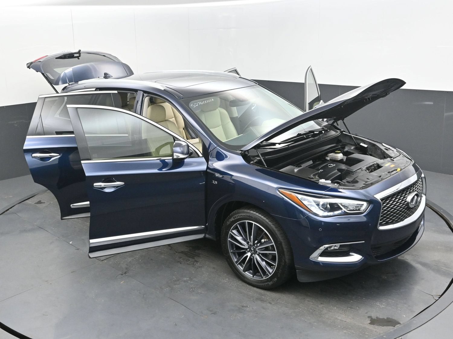 2017 INFINITI QX60 Base
