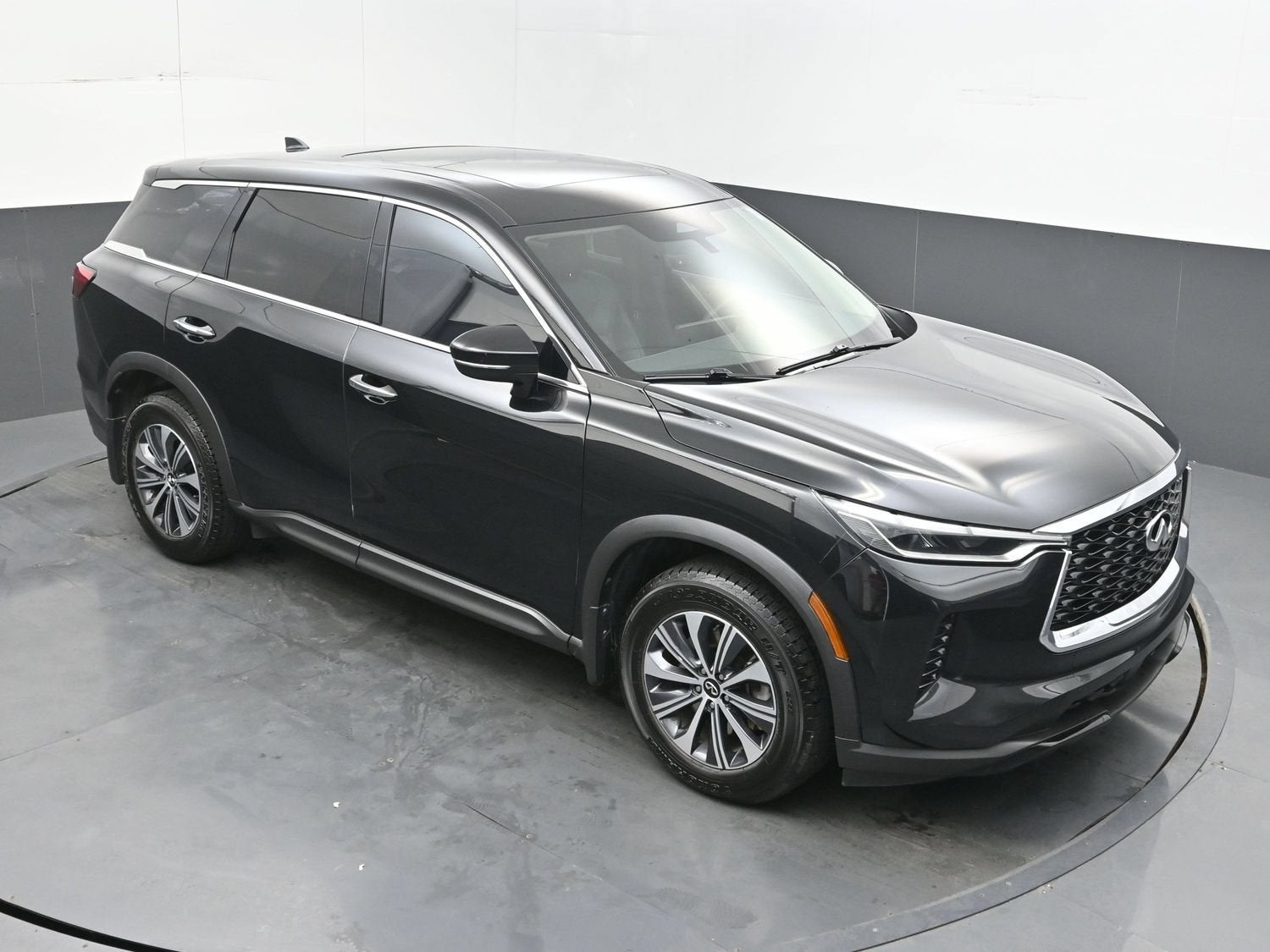 2023 INFINITI QX60 PURE