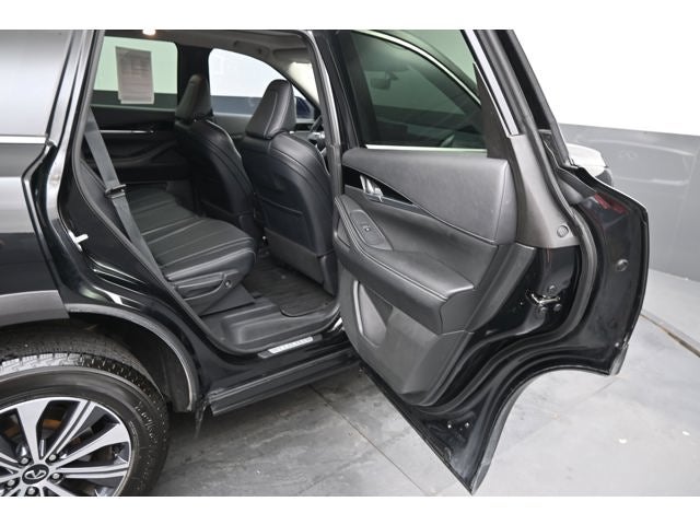 2023 INFINITI QX60 PURE