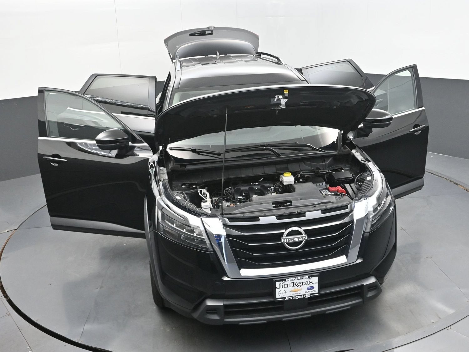 2024 Nissan Pathfinder SV