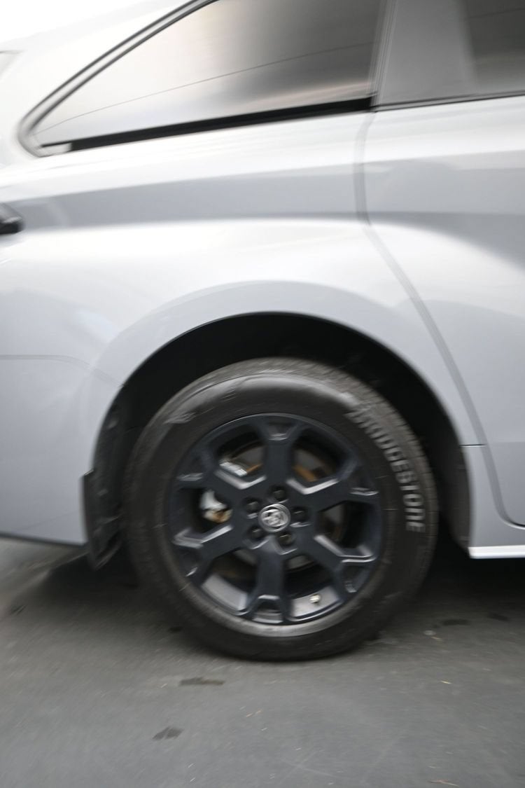2025 Toyota Sienna Woodland Edition