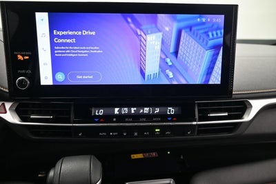 2025 Toyota Sienna Woodland Edition