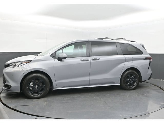 2025 Toyota Sienna Woodland Edition