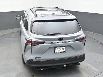 2025 Toyota Sienna Woodland Edition