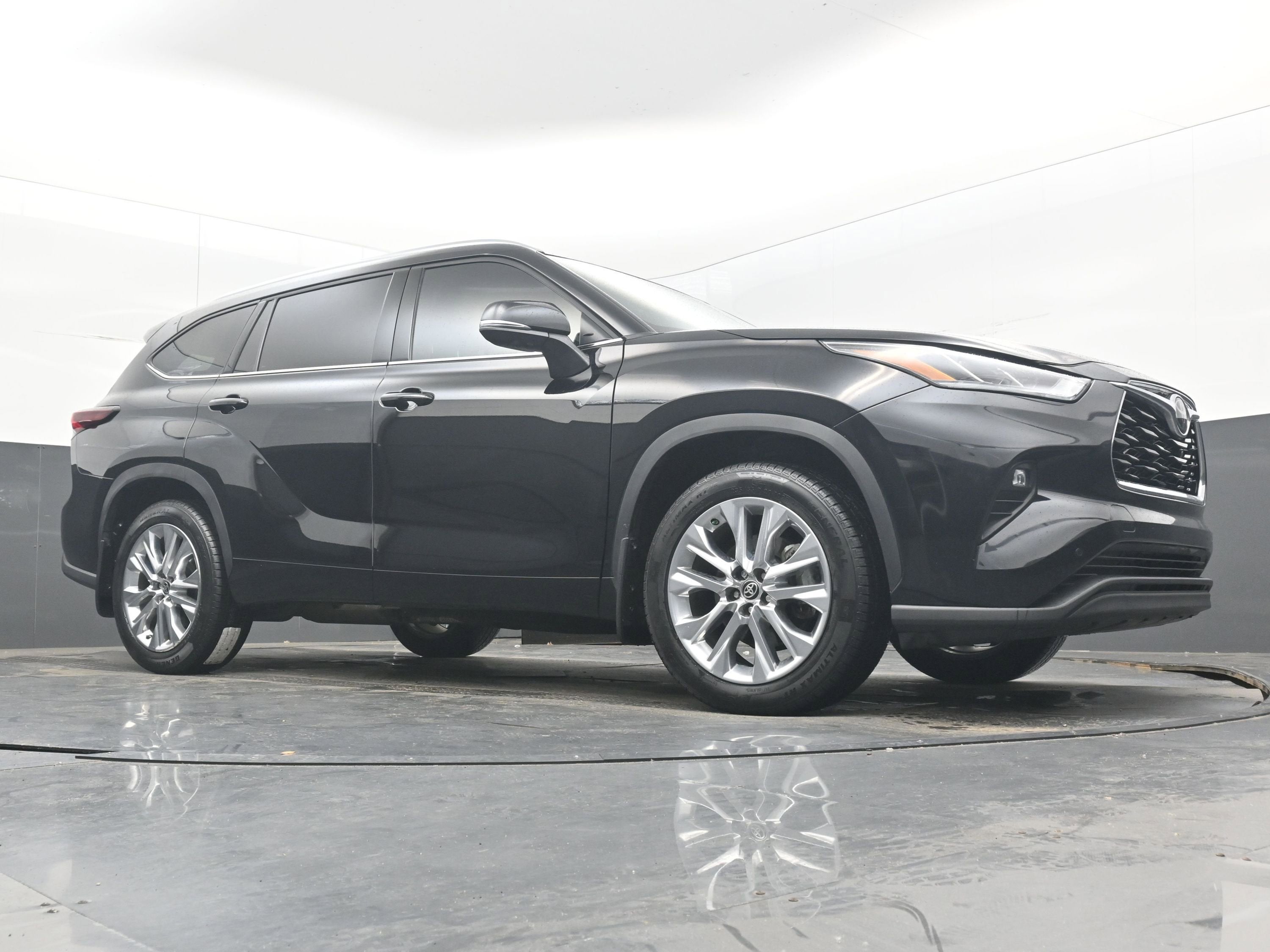 2024 Toyota Highlander Limited