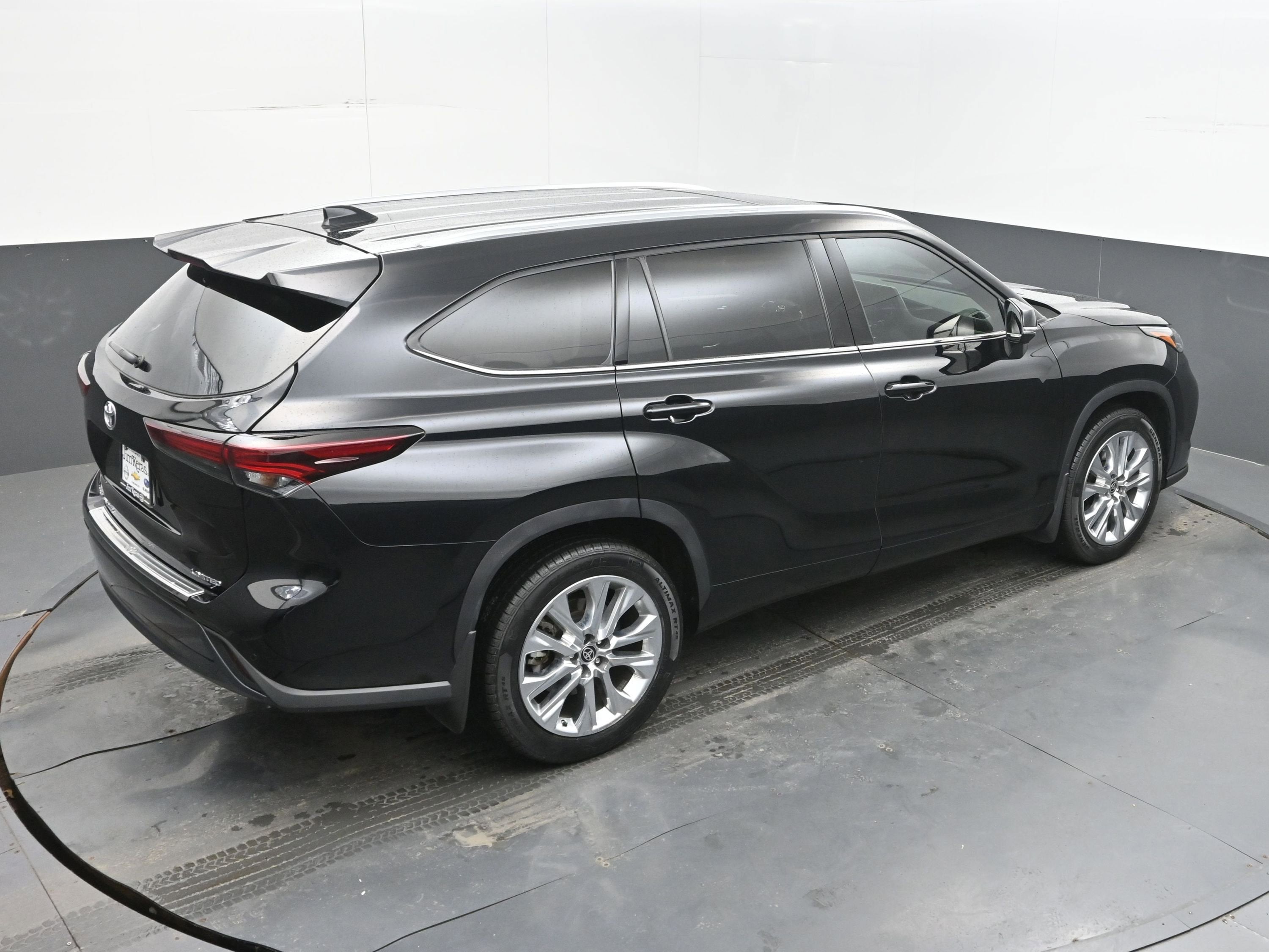 2024 Toyota Highlander Limited