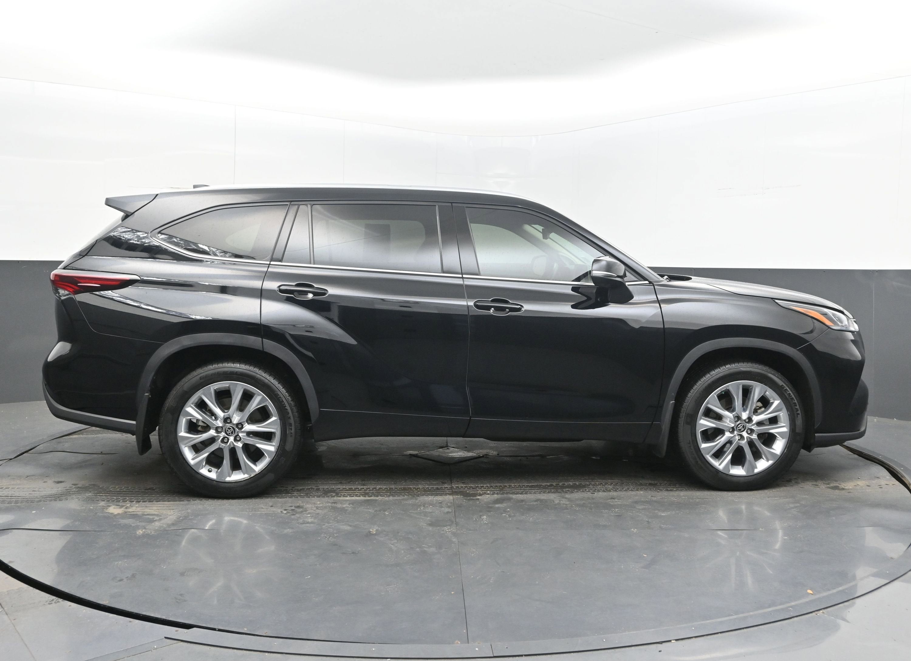 2024 Toyota Highlander Limited
