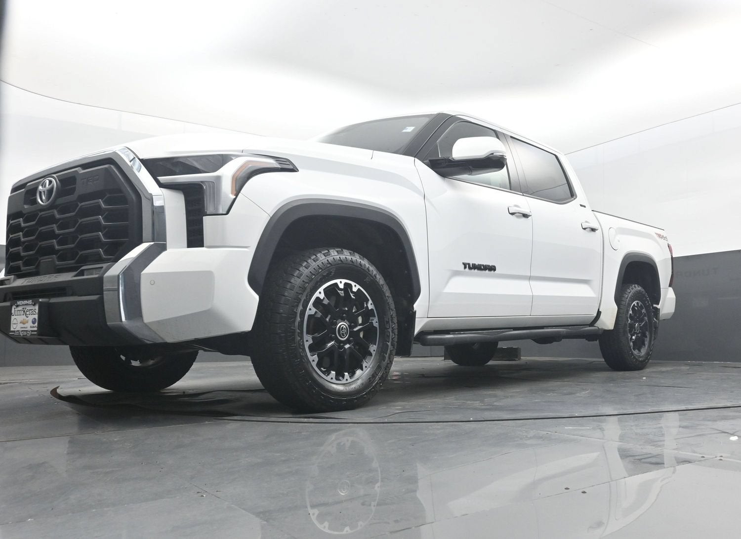 2023 Toyota Tundra 4WD SR5