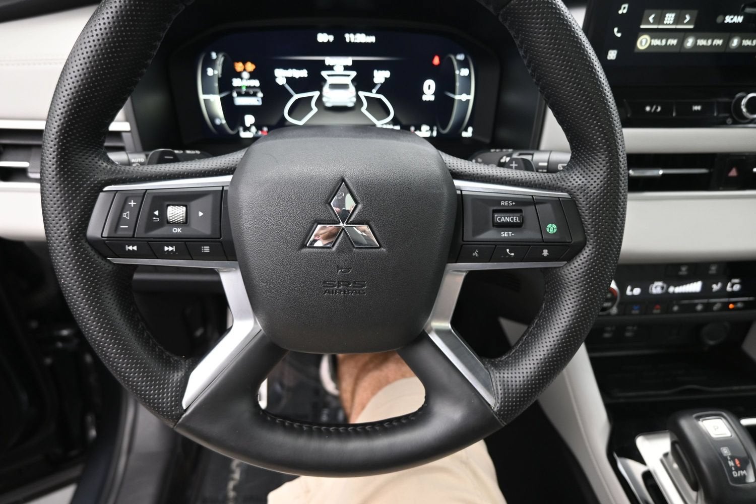 2025 Mitsubishi Outlander SEL