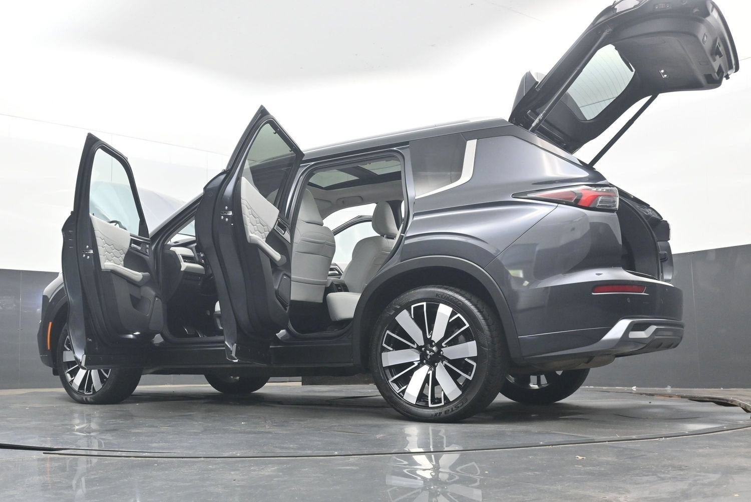 2025 Mitsubishi Outlander SEL