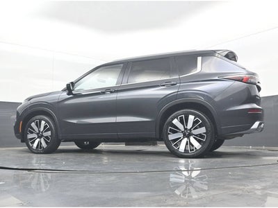 2025 Mitsubishi Outlander SEL