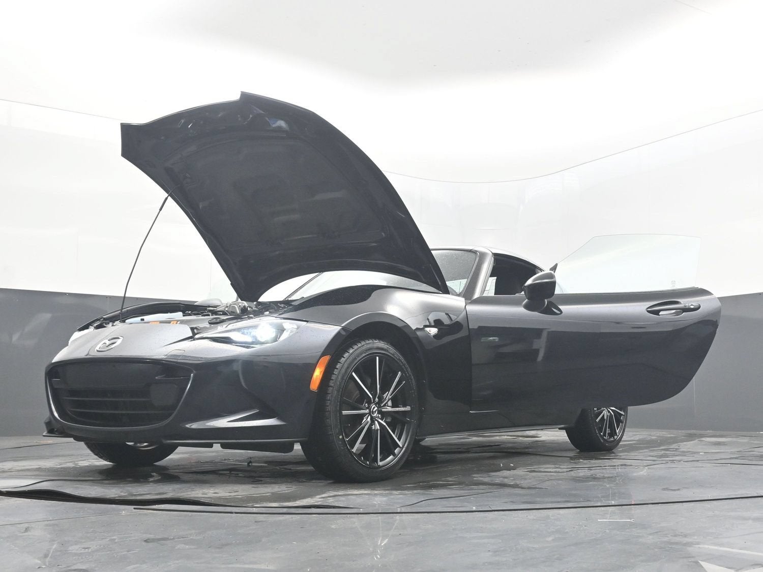 2025 Mazda Mazda MX-5 Miata RF Grand Touring