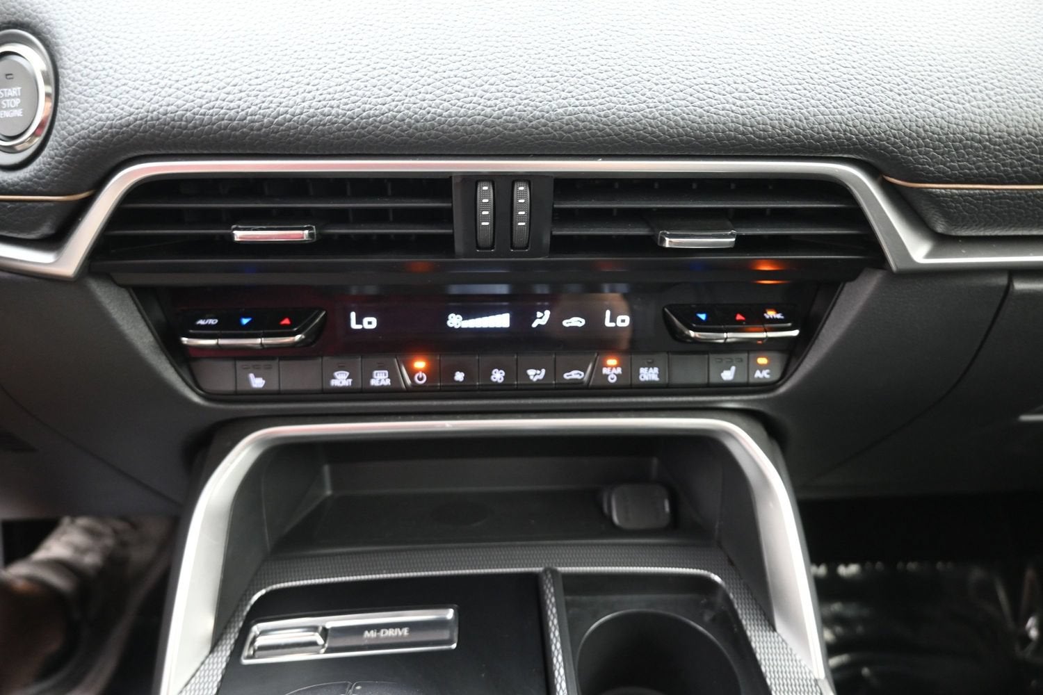 2025 Mazda Mazda CX-90 Preferred Package